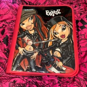 Bratz Rock Angelz Binder